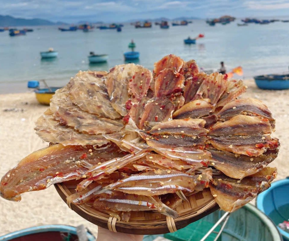 Làm sao để phân biệt cá khô thật và giả